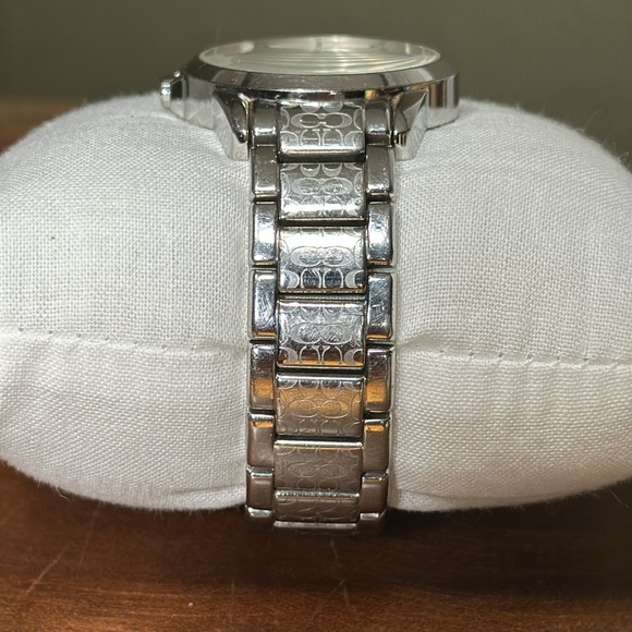 COACH Classic Ladies Stainless Steel Watch - Picture 8 of 14